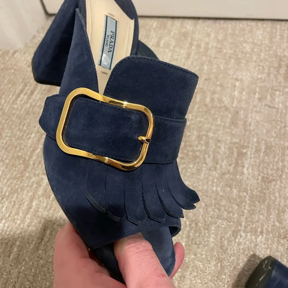 Prada Black and Gold Heels with Fringe Detail - Picture 7 of 7